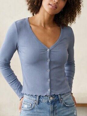 Polly & Esther Ribbed Button-Front Long Sleeve Top in Dusty Blue